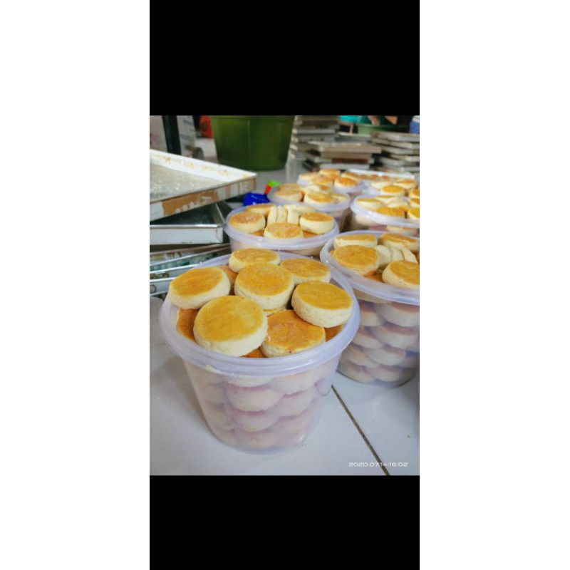 

kue kacang