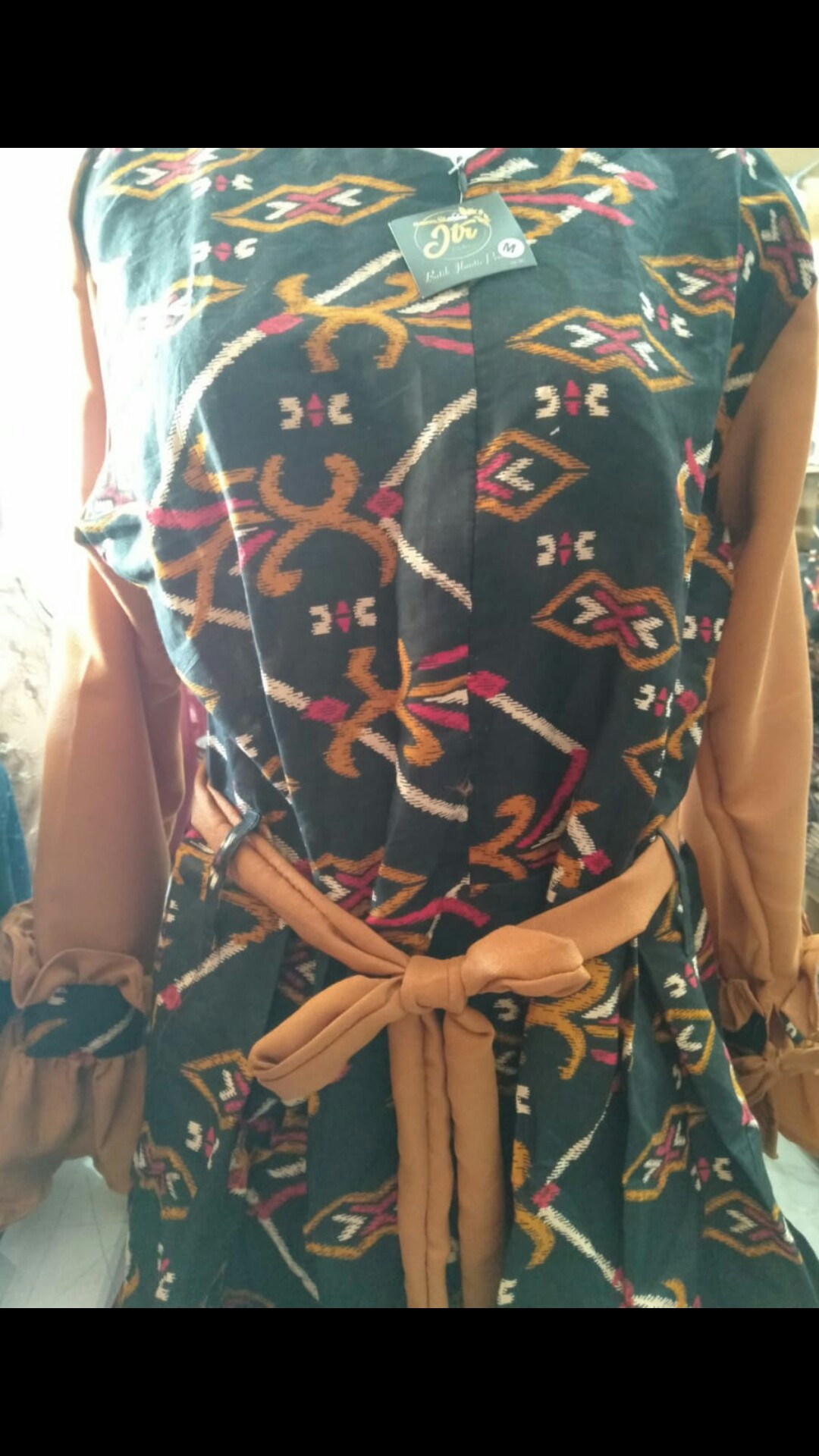 Baju Blus Batik Syaqueel Bestseller Baju Kantor, Kuliah, Kerja, Seragam, Blus Kekinian, Blus Modern