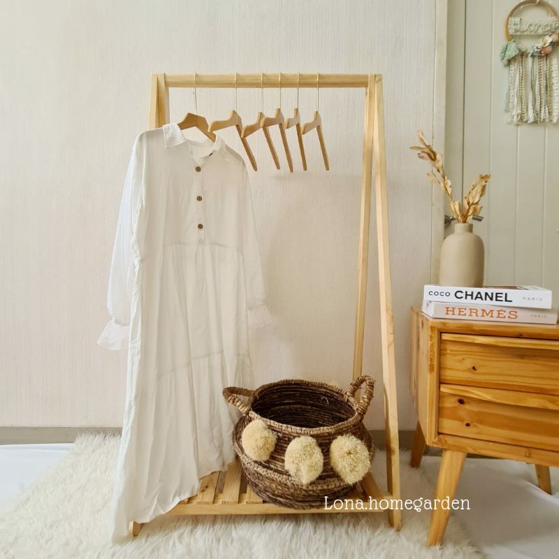 Standing Hanger/ stand Hanger Kayu/ Gawangan Baju/ Gantungan Hanger Lipat Jati Belanda