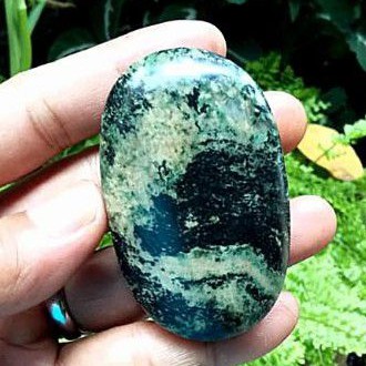 batu akik pancawarna Garut motif bulu monyet