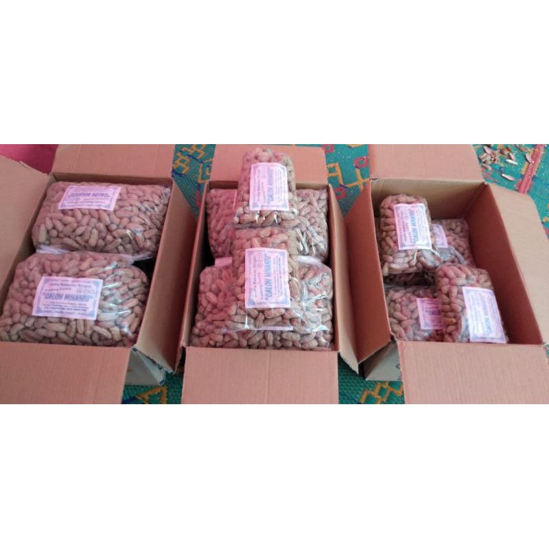 

KACANG RENDANG ASLI PASAMAN (1 kg) CM