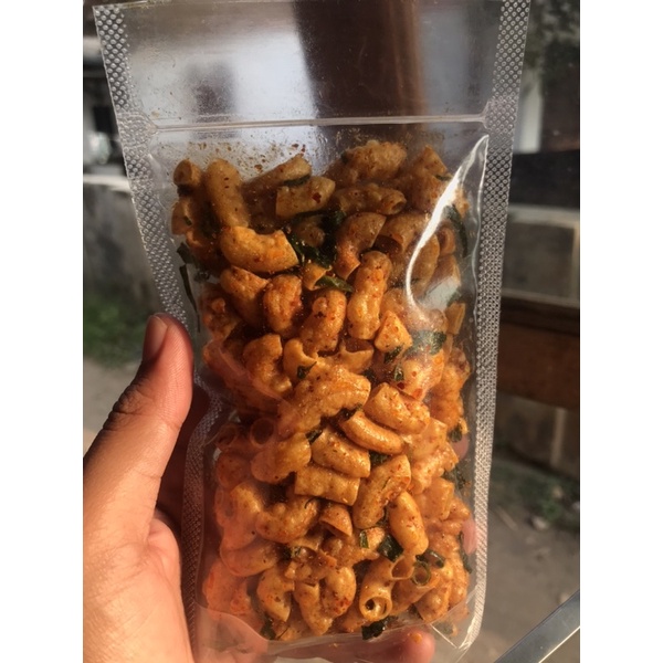 

makaroni bumbu trasi khas cirebon