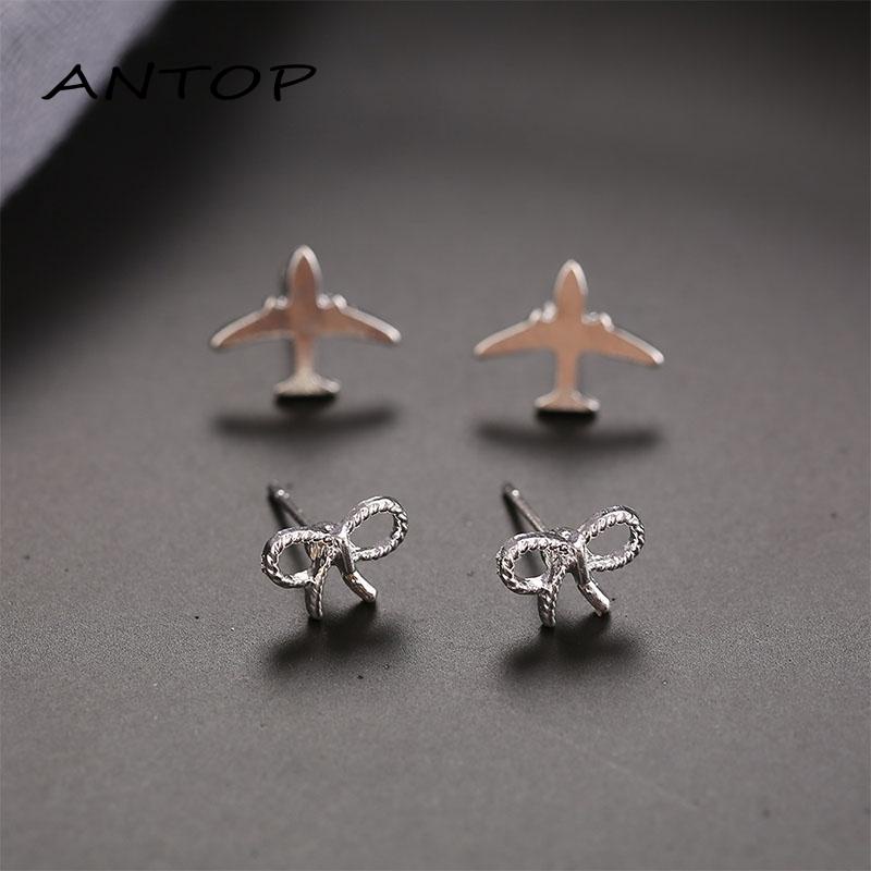 7 Pasangset Anting Tusuk Aneka Desain Gaya Simple Untuk Wanita