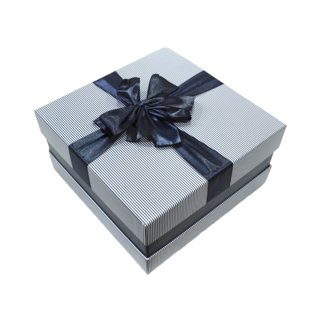 

Kotak kado / Kotak Hadiah / Gift Box Size L - 21T049L