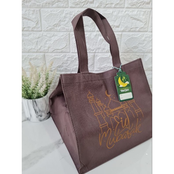 

Tas kantong lebaran, tas kain hadiah tema idul fitri bahan sponbond