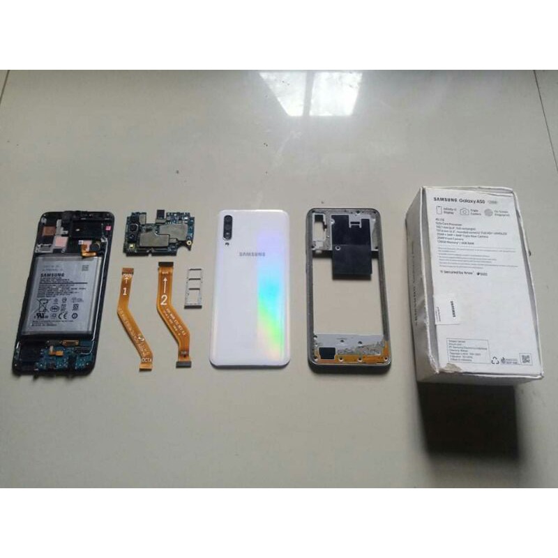 unit samsung A50...ory...lcd aman....unit tanpa mesin.