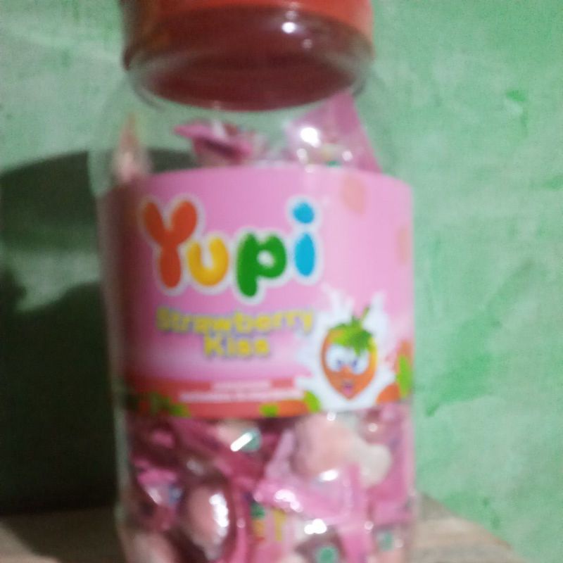 

permen yupi 1 toples