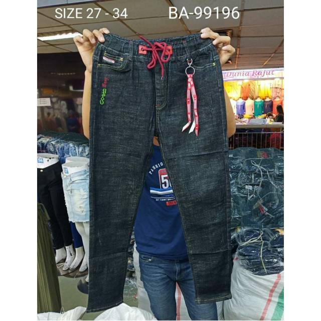 Celana jeans import Annora size 27 28 29 30