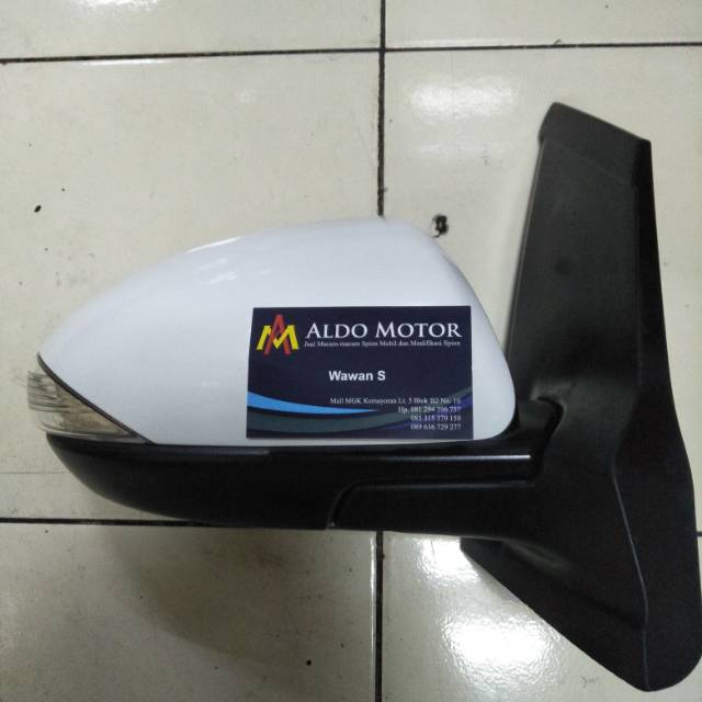 SPION MOBIL MAZDA 2