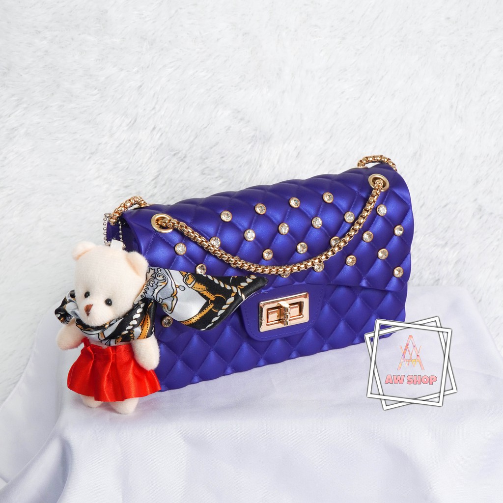 Tas Selempang Wanita Jelly Matte Kotak Diamond Size 22 Cm (Gratis Boneka &amp; Syal)