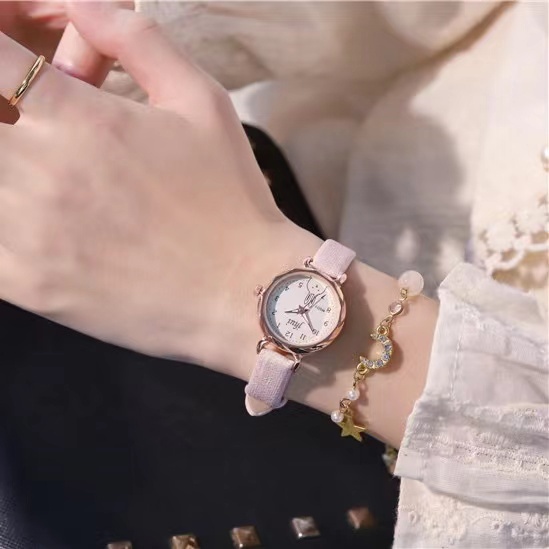 Jam Tangan Wanita Harajuku Kecil Analog Quartz Fashion Korean Import