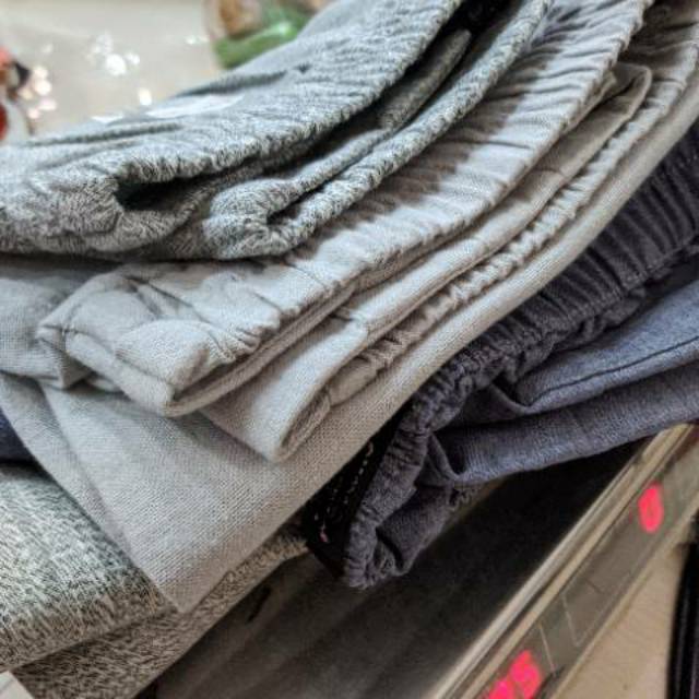 Ngawi Branded // Celana Details Reseller