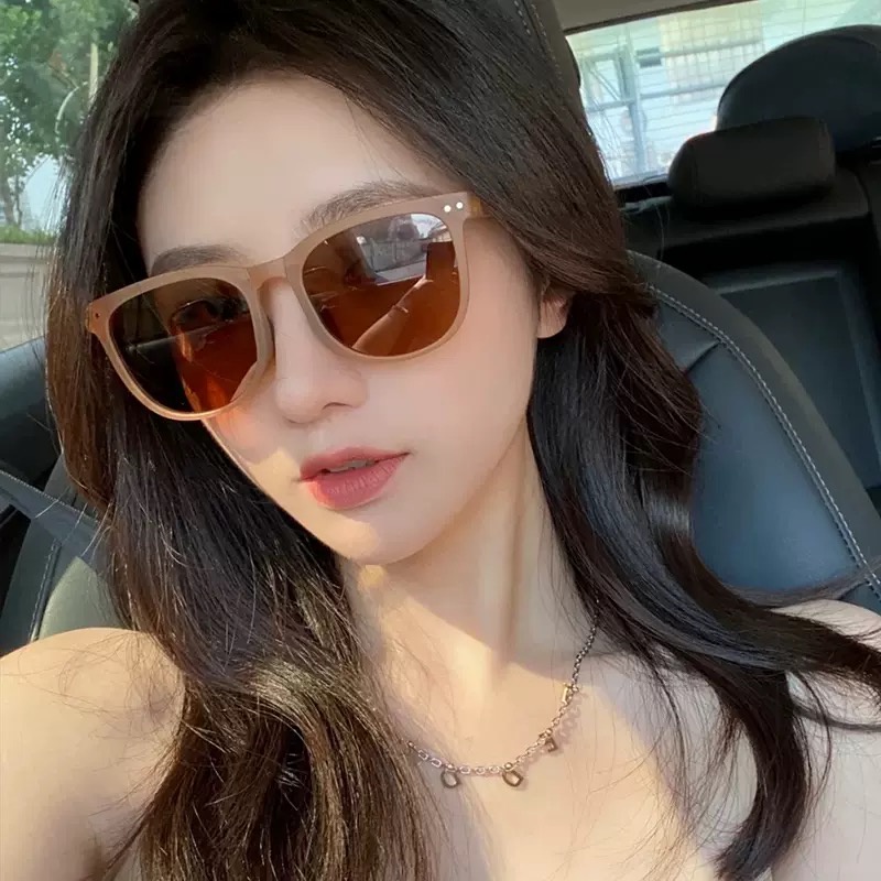 Case Pelindung Kacamata Polarized Warna-Warni Dapat Dilipat