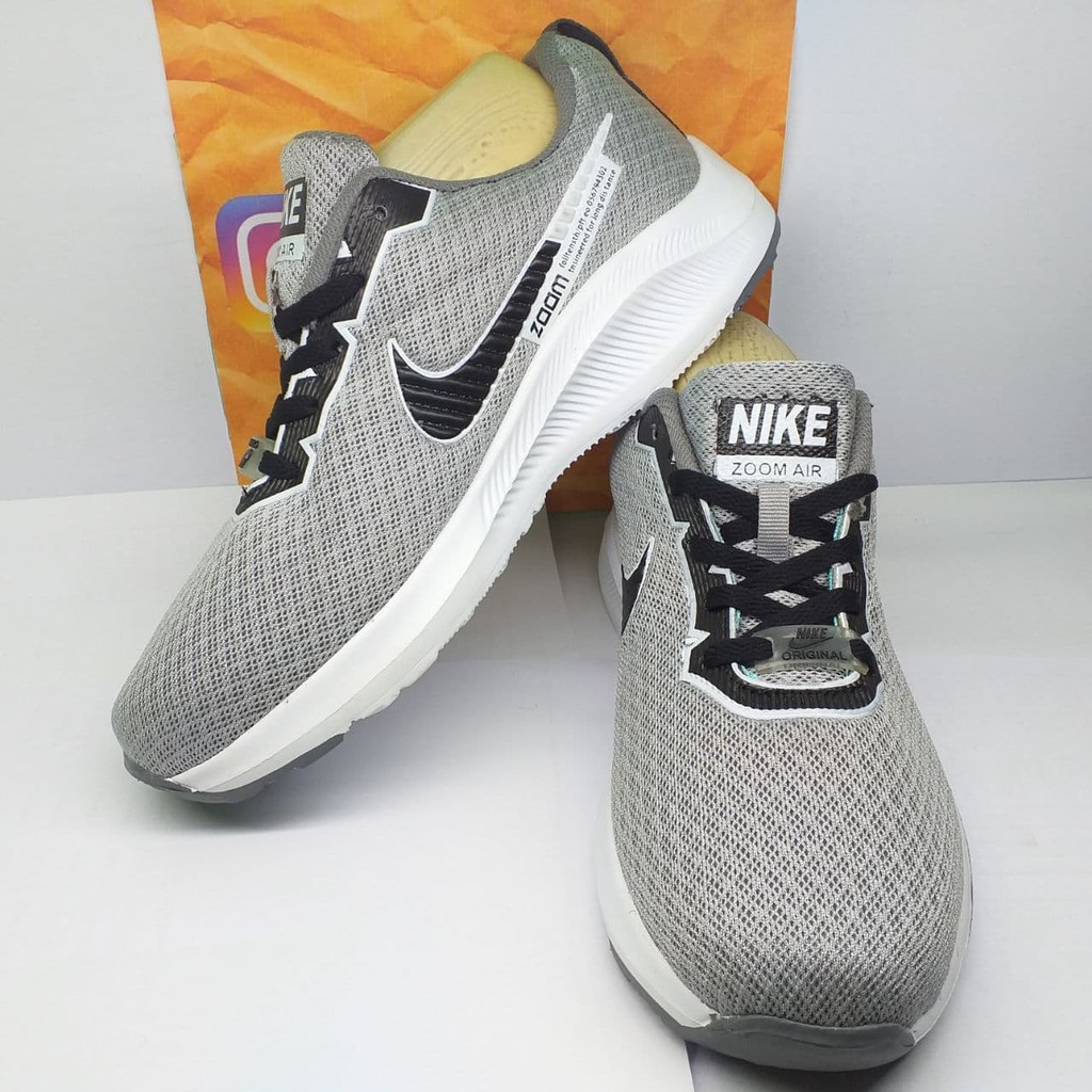 air zoom white