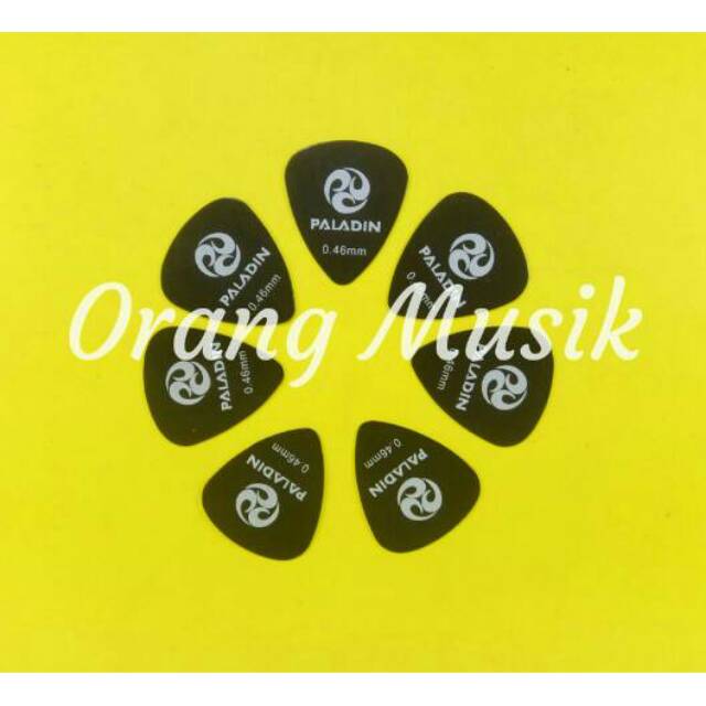 Pick Gitar Black dan Pick Bass Hitam 0.46mm