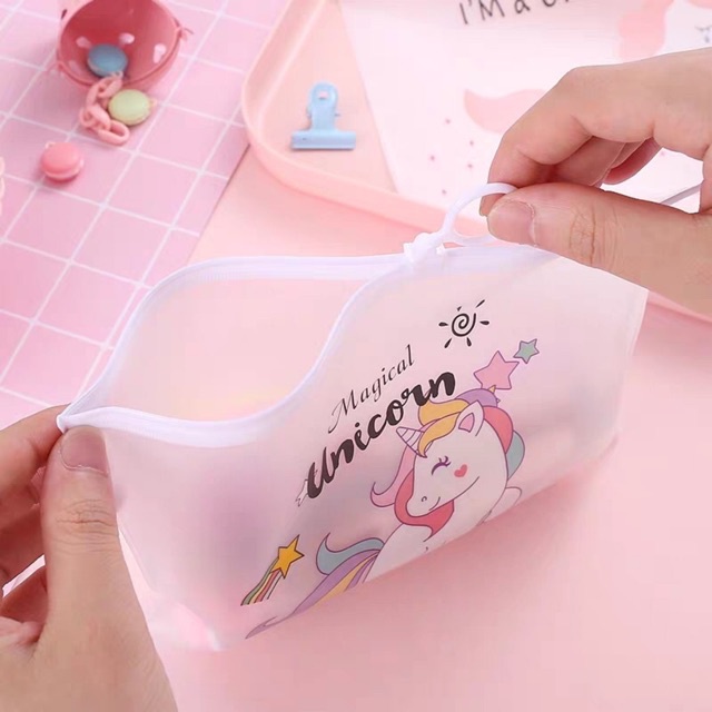 ZIPPER Bag Transparan Unicorn