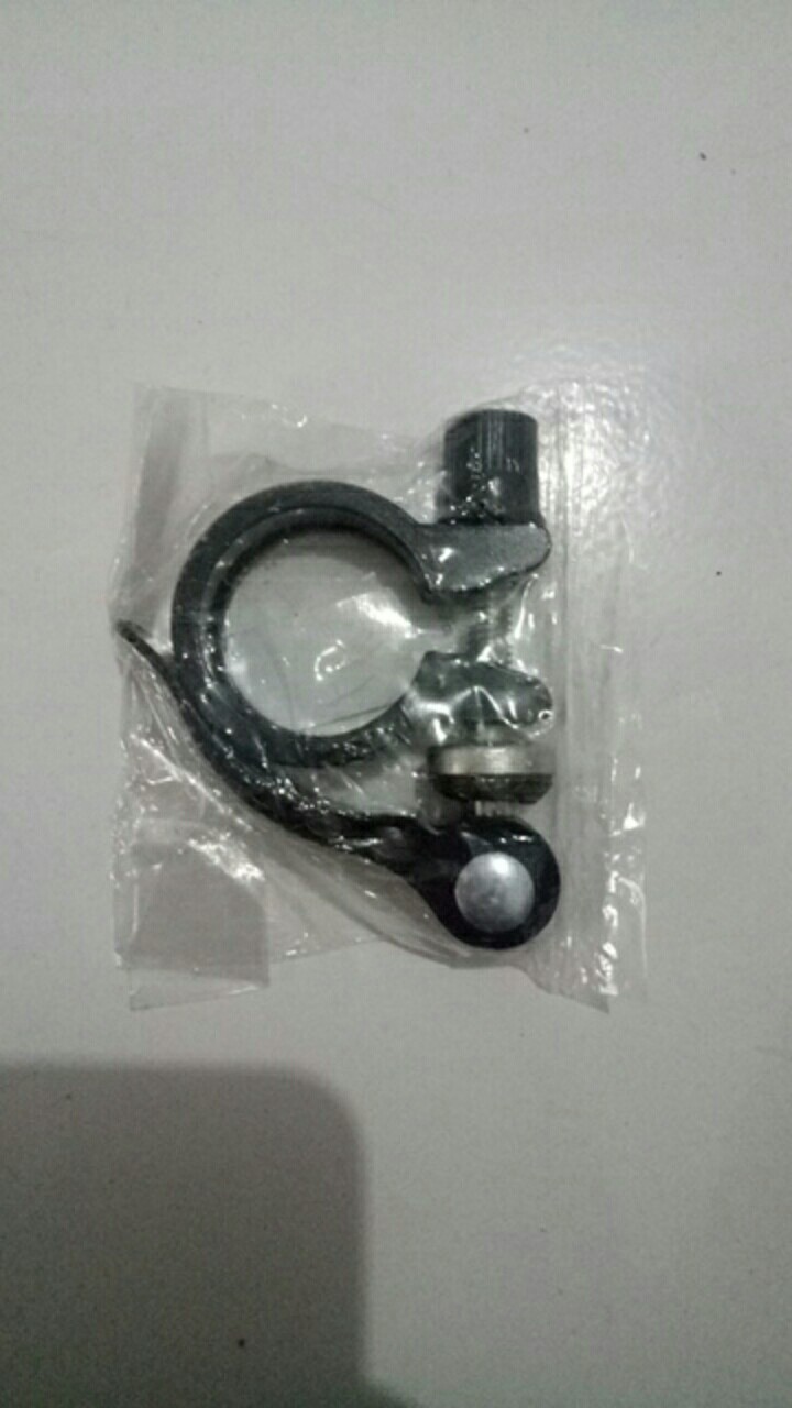 Clamp Penjepit Saddle Jok Sepeda / Quick Release Pipe Clamp - Random Color