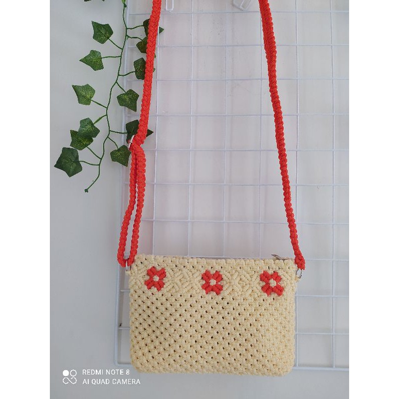 tas selempang tali kur