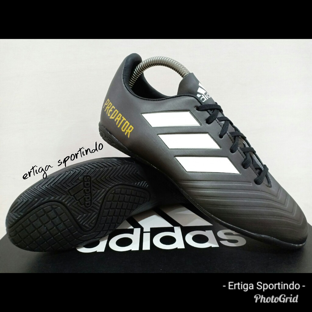 Sepatu Futsal Adidas Predator // Sepatu Futsal Murah