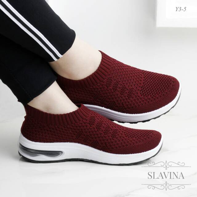 Sepatu slavina y3-5