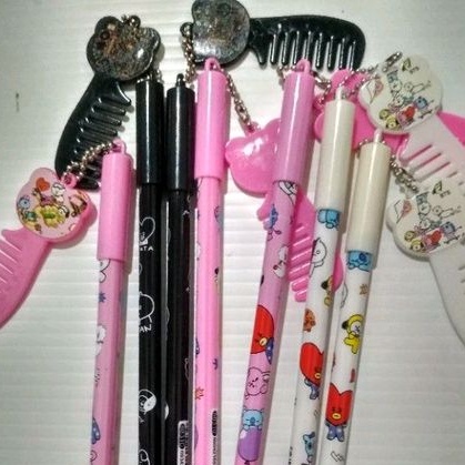 

PULPEN GEL KARAKTER SISIR