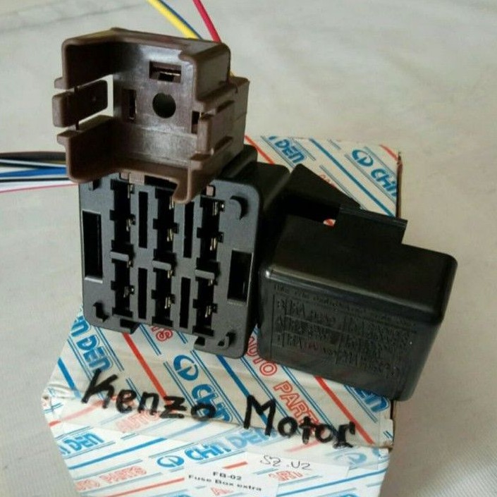 FUSE BOX RUMAH KOTAK SEKRING CARRY EXTRA 1.0 ST100