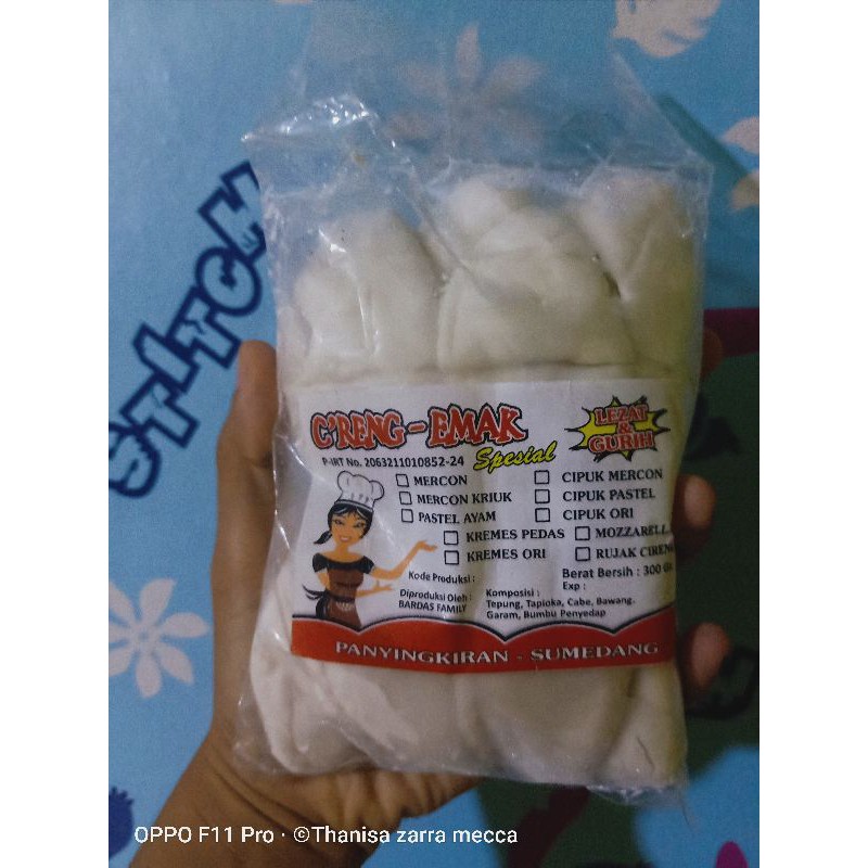 

cireng isi ayam suir pedas per 10 pcs