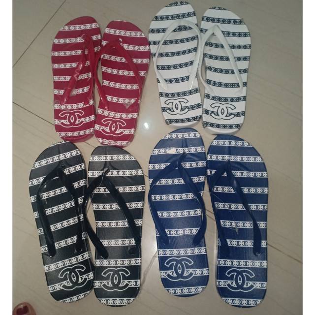 Sendal jepit chanel