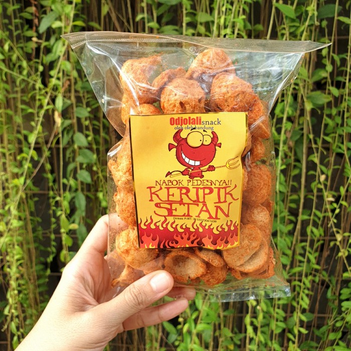 

Odjolali Keripik Tahu Pedas Original 150 gram