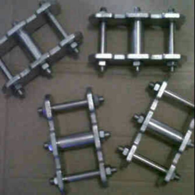 Anting anting peninggih mobil jimny katana