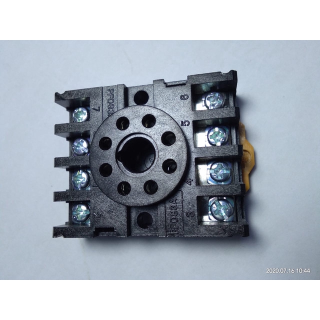 [SOC-9047] SOCKET RELAY EWIG MK2P PF083 8PIN
