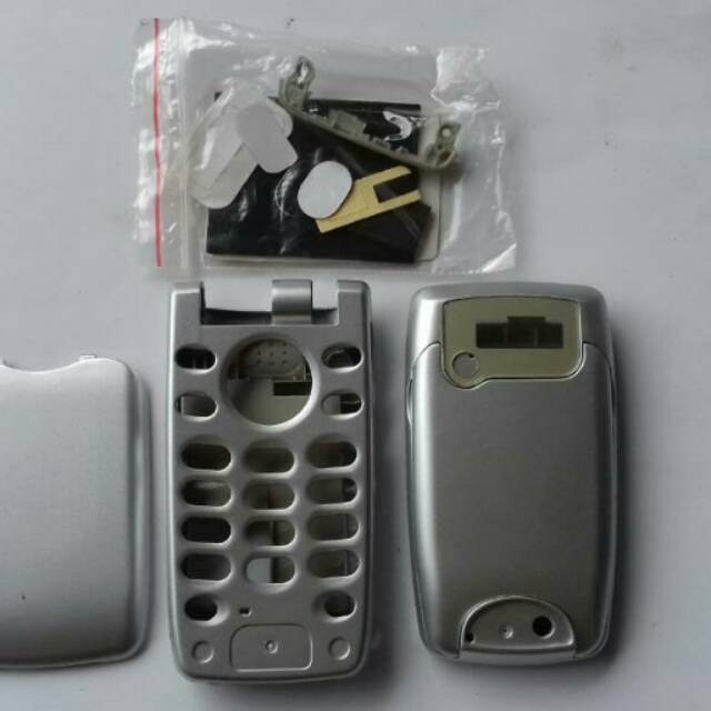 Casing sony ericsson z600 abu-abu non keypad