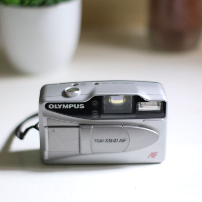 Olympus Trip XB41 AF Film Camera 35mm