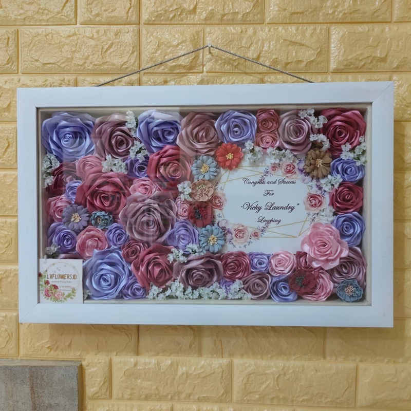 kado frame bunga kering custom pigura wisuda anniversary