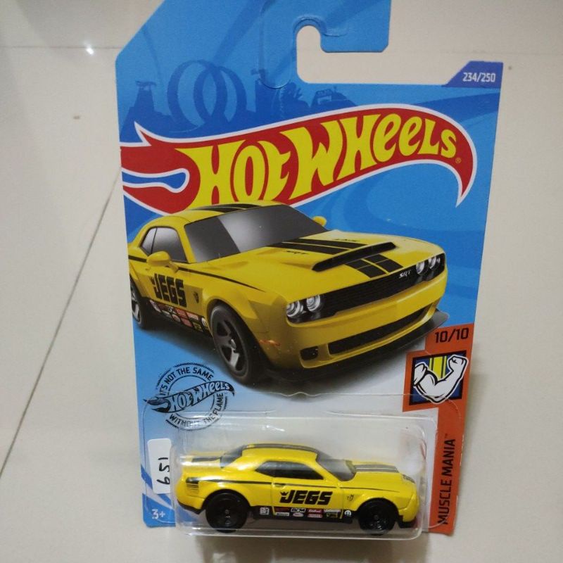 18 Dodge Challenger SRT Demon