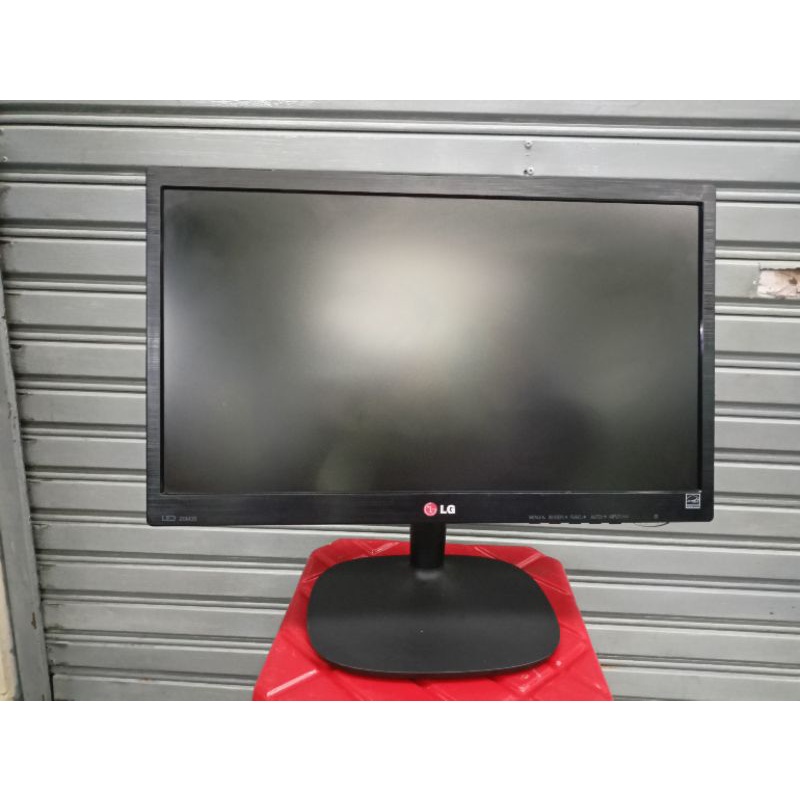 MONITOR LG LED 19 INCH