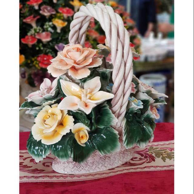 Bunga keramik capodimonte + Bunga Keramik Italia + Bunga keramik italia capodimonte sedang