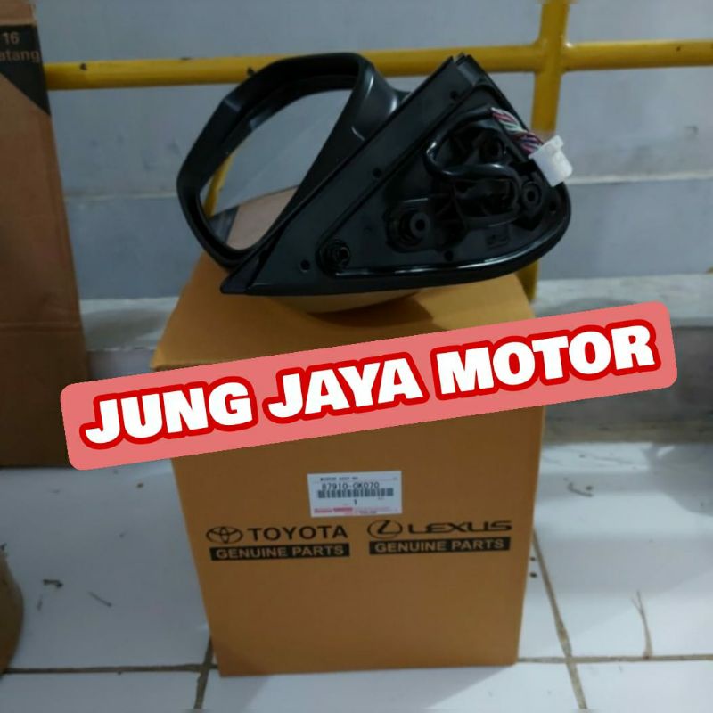 Kaca spion hilux revo original