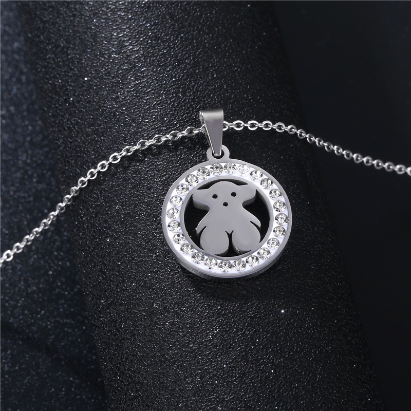 Fashion geometri pola penuh diamond pendant wanita Amerika Selatan stainless steel round Beruang Kal