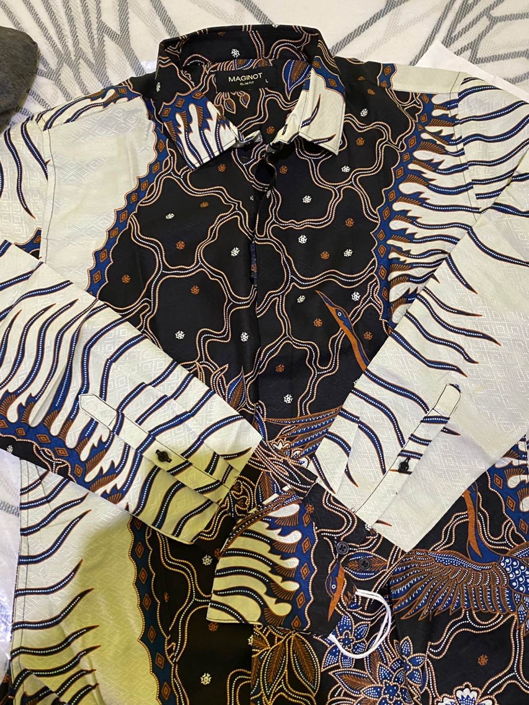 Maginot Kemeja Batik 2.0 Pranata-ls Motif Timbul Lengan Panjang Pria + Free Masker