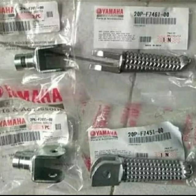 Footstep depan yamaha R15 - Xabre kanan kiri original