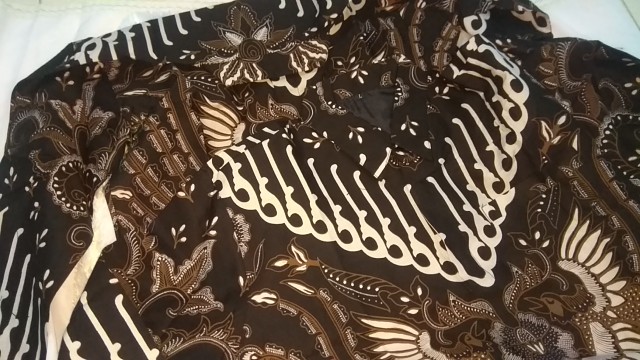 Parang Cendono Sogan Kemeja Batik Pria Slimfit Katun Primisima Full Furing