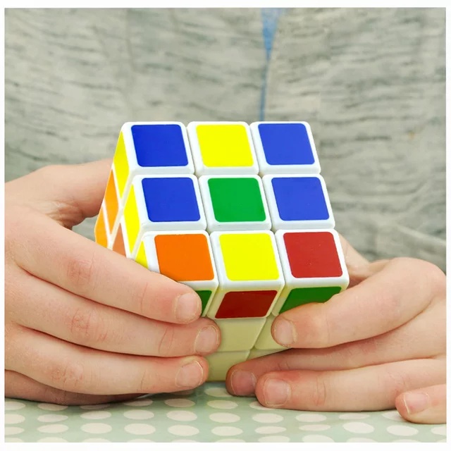 Rubik Putar Mainan Tradisional Cube World Magic 5x5