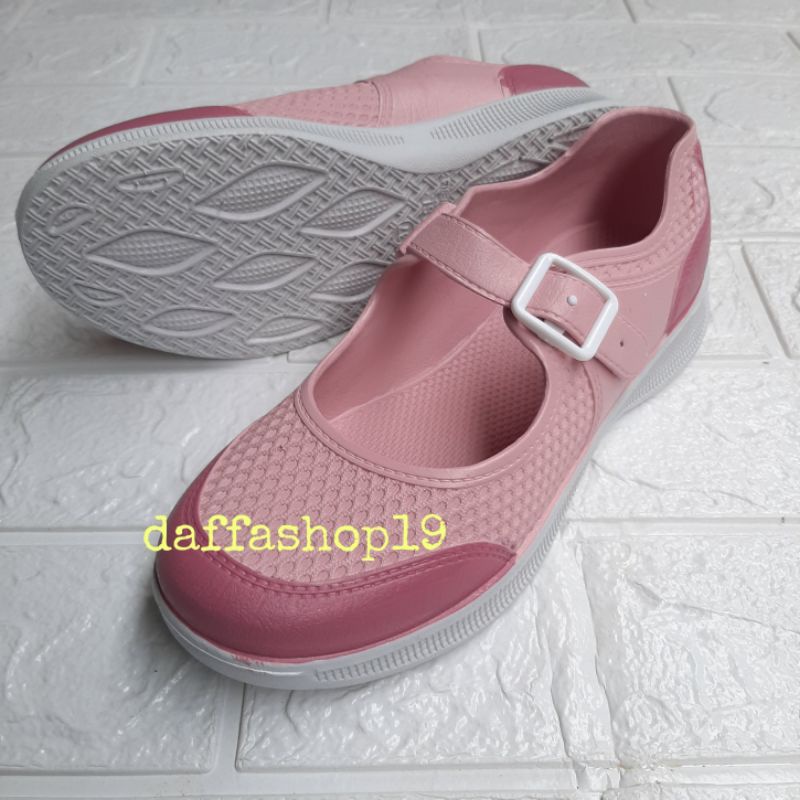 Sepatu Karet Wanita Att BSL 487/Sepatu Karet Wanita Anti Air Slip On Uk.37-40