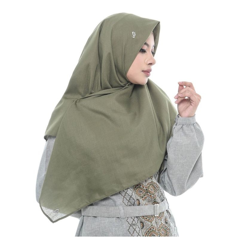 Rabbani zahira asahy 1.1 v kerudung segi empat