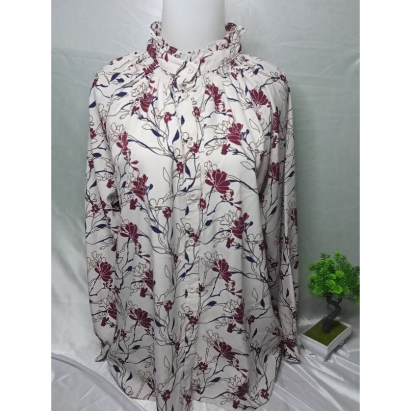 blouse bunga-bunga korean style