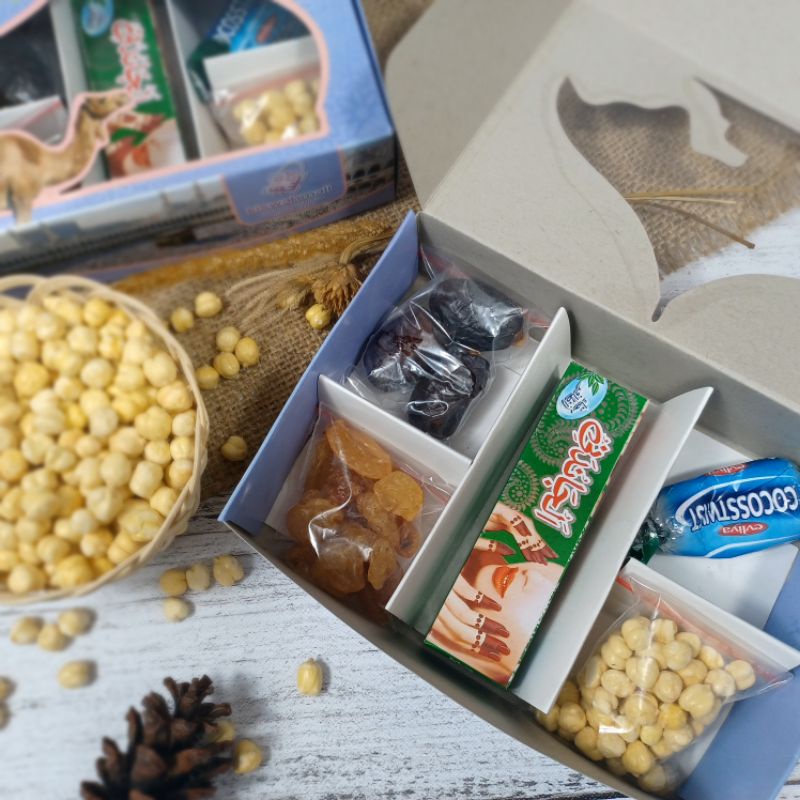 

Paket Oleh Oleh Haji Plus Henna