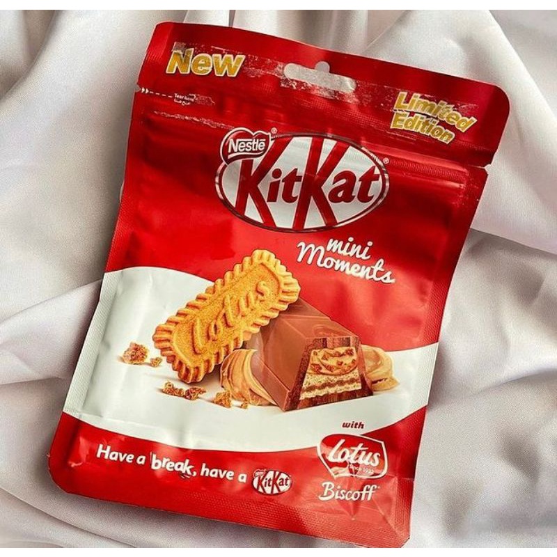 Jual KitKat Lotus Biscoff 122.5g | Shopee Indonesia