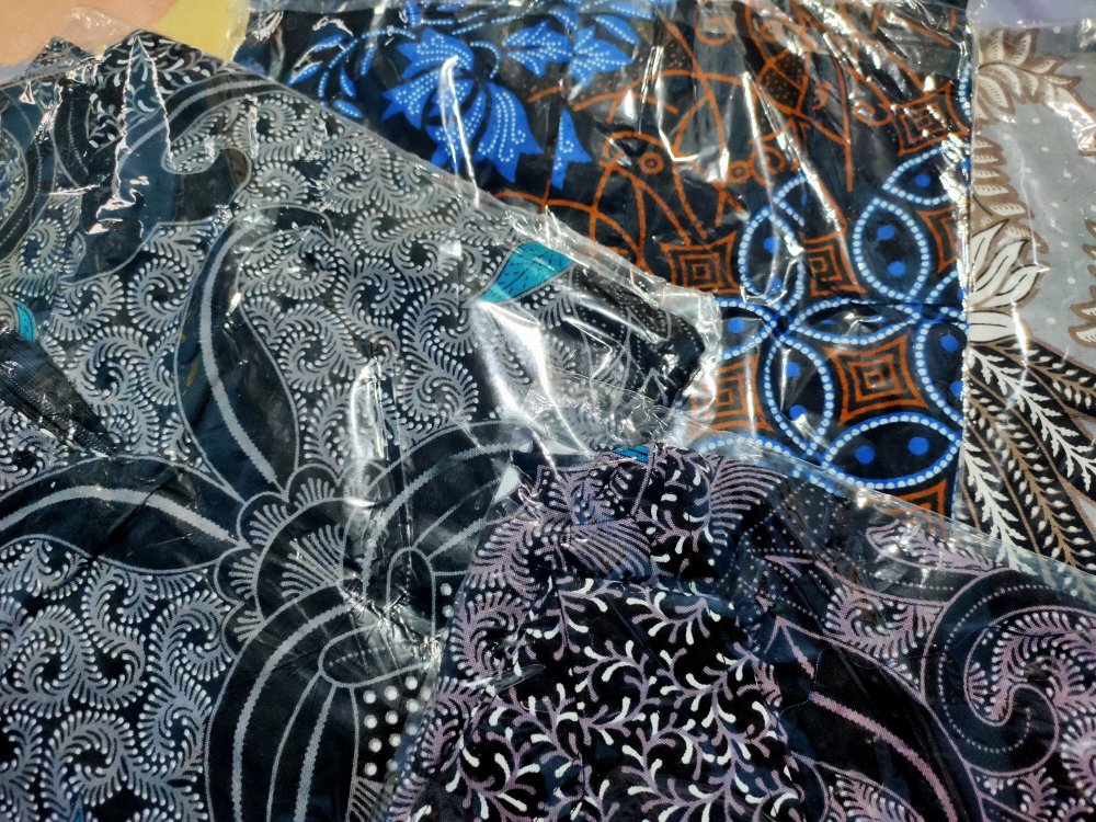 Tunik Batik Motif Gunungan