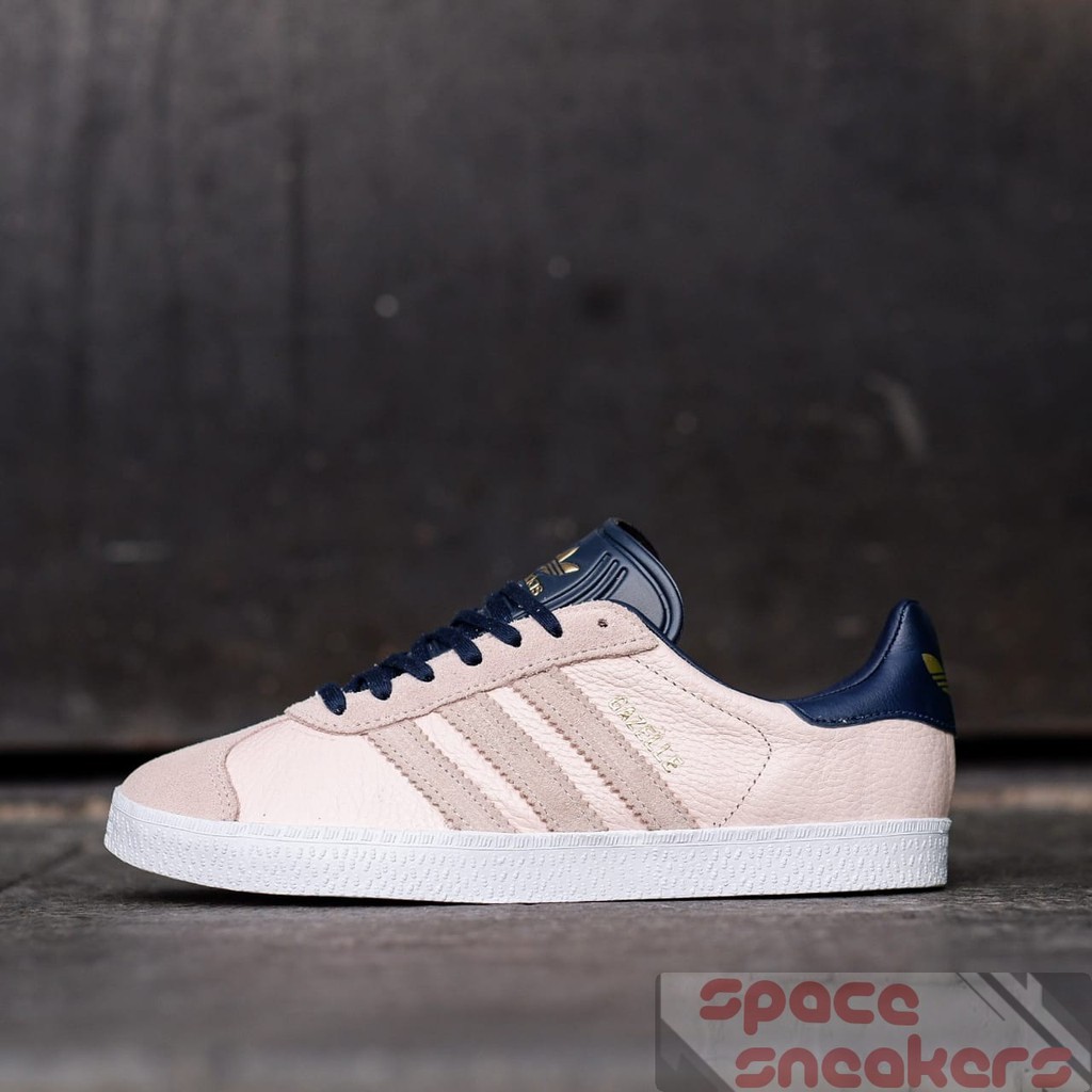 ADIDAS GAZELLE PEACH NAVY GOLD ORIGINAL BNWB